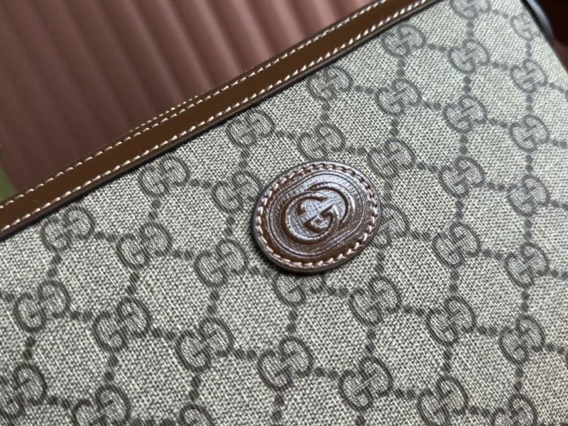 TechFriendly Gucci Clutch Bags 50062