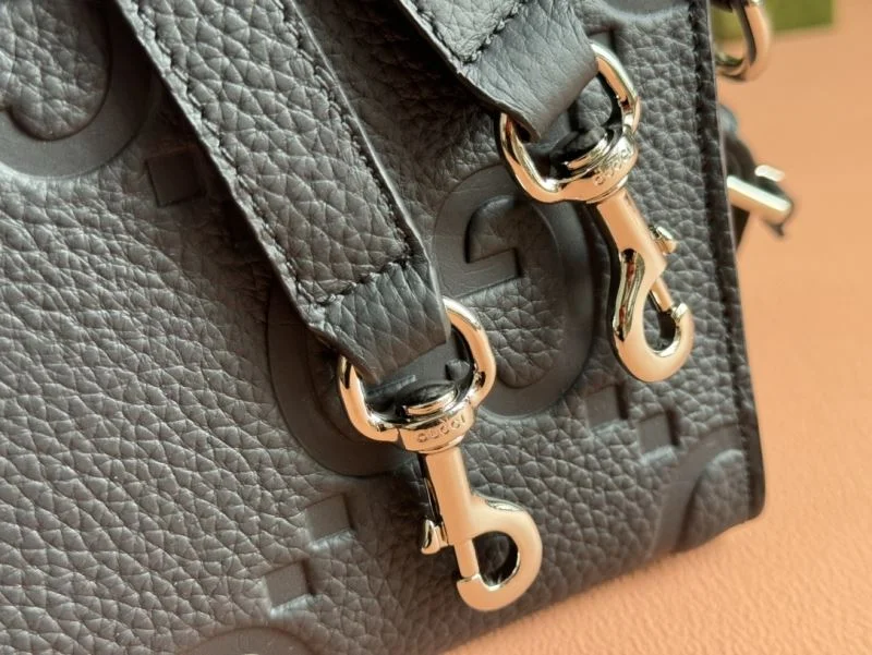 Gucci Clutch Bags EyeCatching 50010