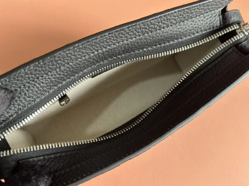 Gucci Clutch Bags EyeCatching 50010
