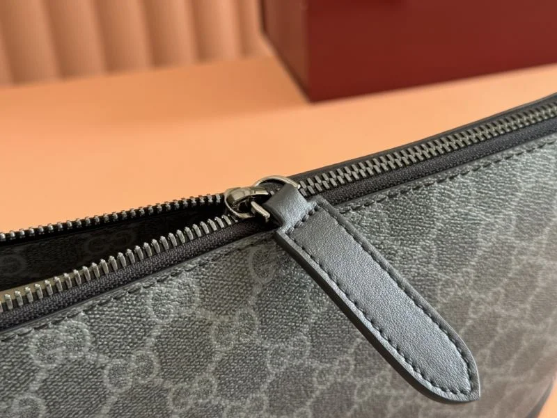 Timeless Gucci Clutch Bags 50004