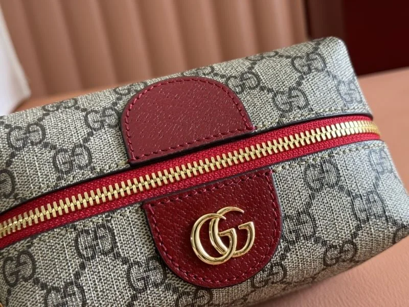 Lightweight Gucci Clutch Bags 50011