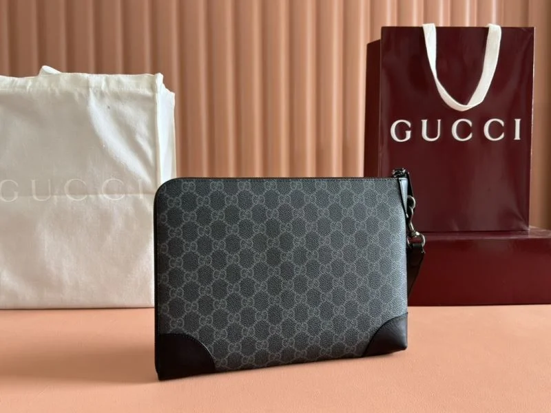 RelaxedFit Gucci Clutch Bags 50006