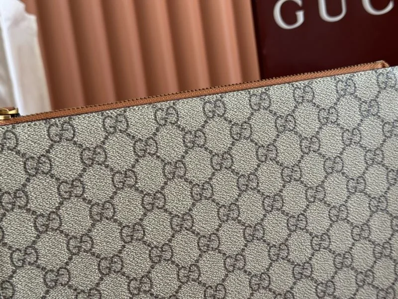 Contemporary Gucci Clutch Bags 50043