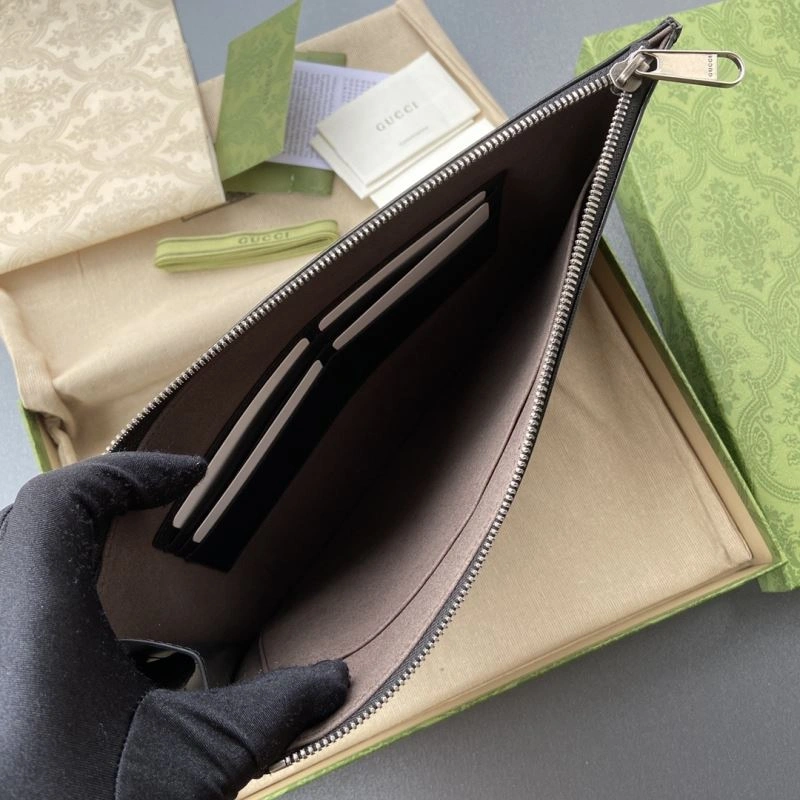 Tailored Gucci Clutch Bags 65826