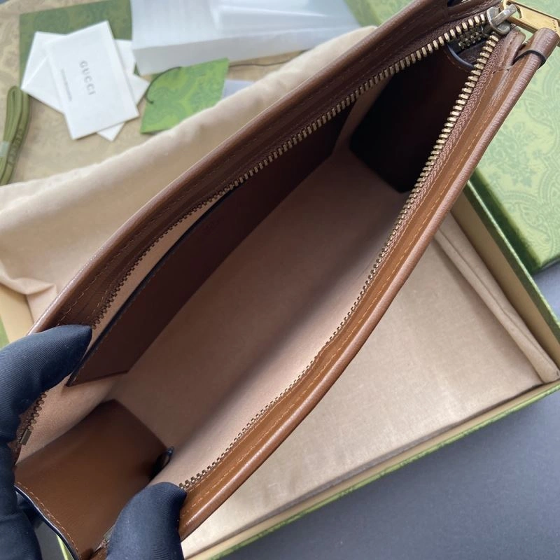 Functional Gucci Clutch Bags 65824