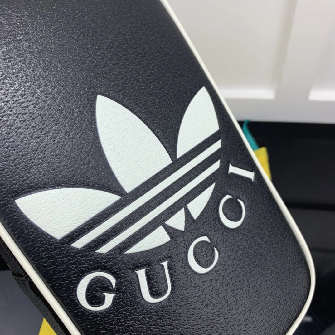 TimelessDesign Gucci Cosmetic Bags 67425