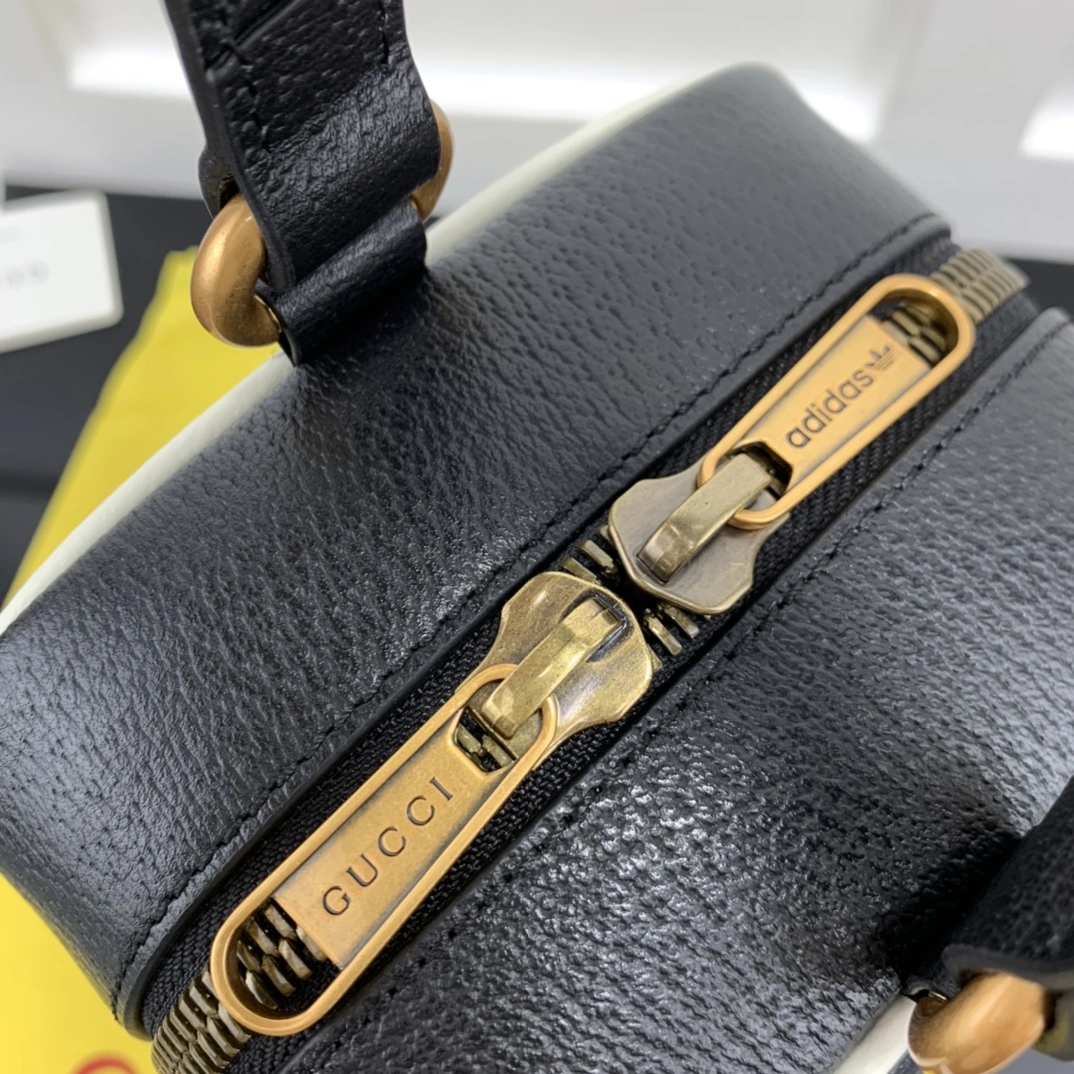 TimelessDesign Gucci Cosmetic Bags 67425