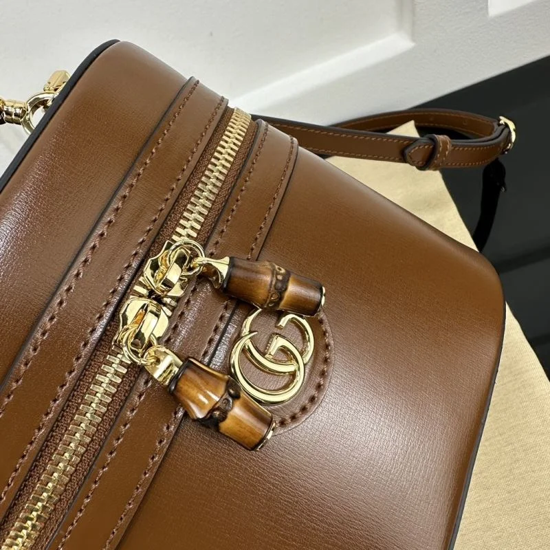 Sustainable Gucci Cosmetic Bags 51499