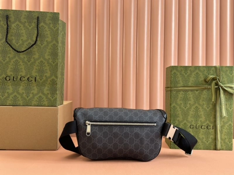 ModernLook Gucci Cosmetic Bags 67412
