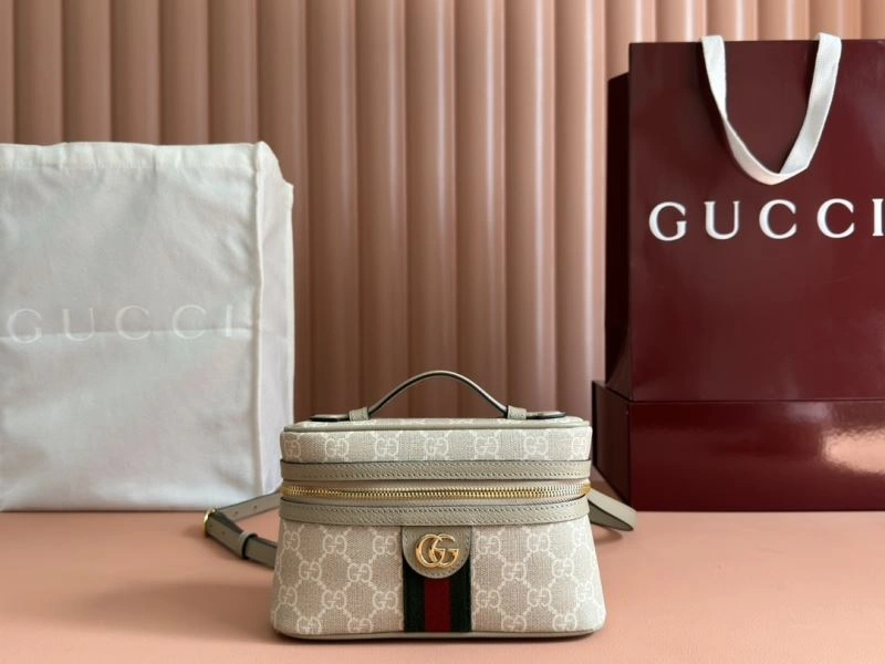 Gucci Cosmetic Bags FreshLook 64862