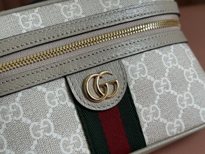 Gucci Cosmetic Bags FreshLook 64862