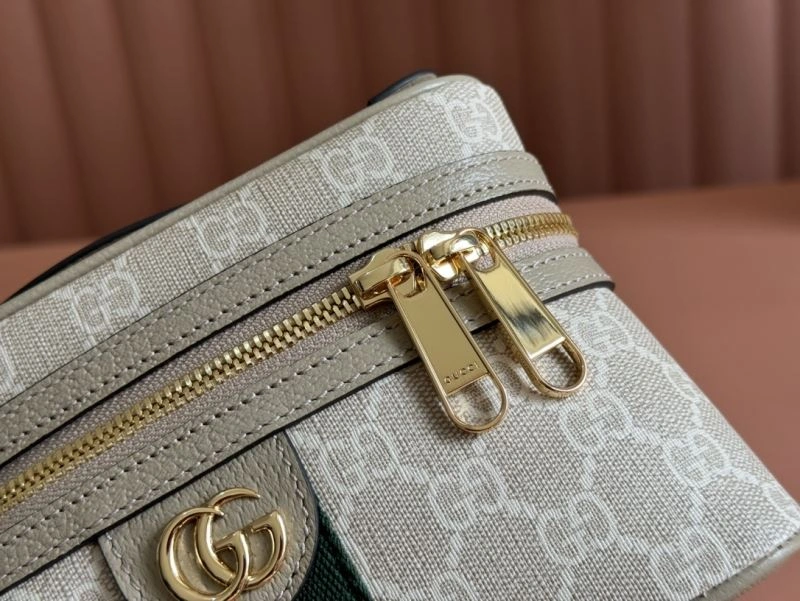 Gucci Cosmetic Bags FreshLook 64862