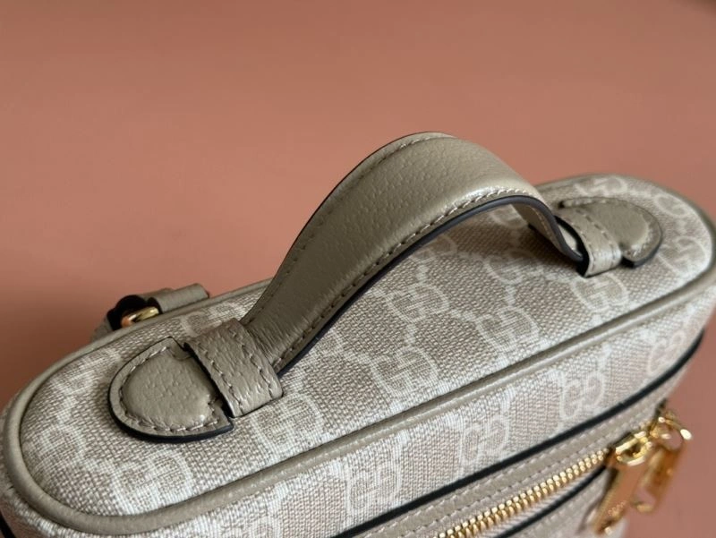 Gucci Cosmetic Bags FreshLook 64862