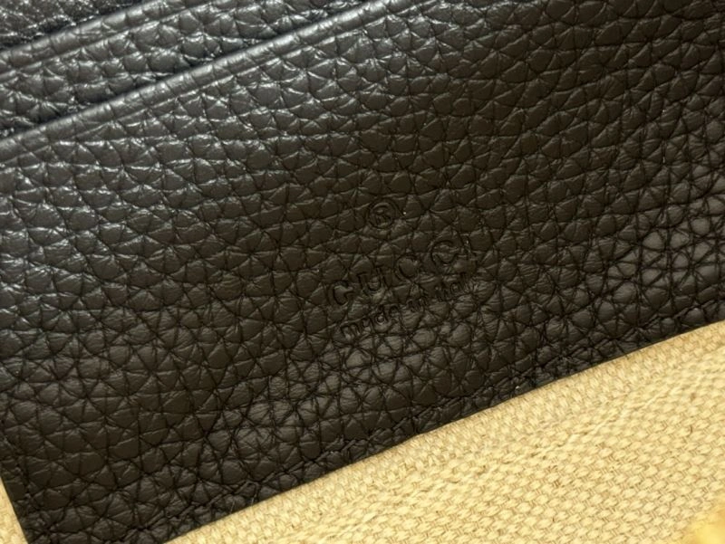 FlexibleFit Gucci Cosmetic Bags 64900