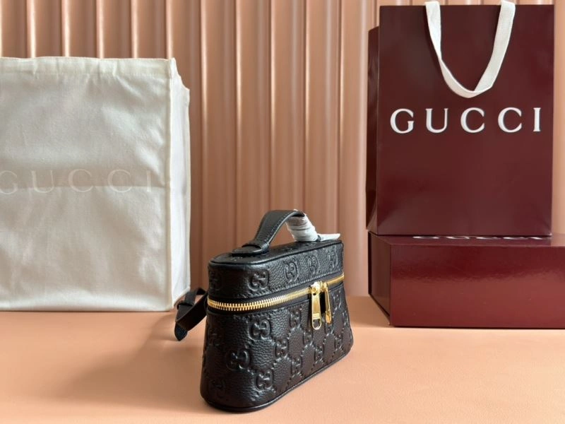 Gucci Cosmetic Bags DailyWear 64859