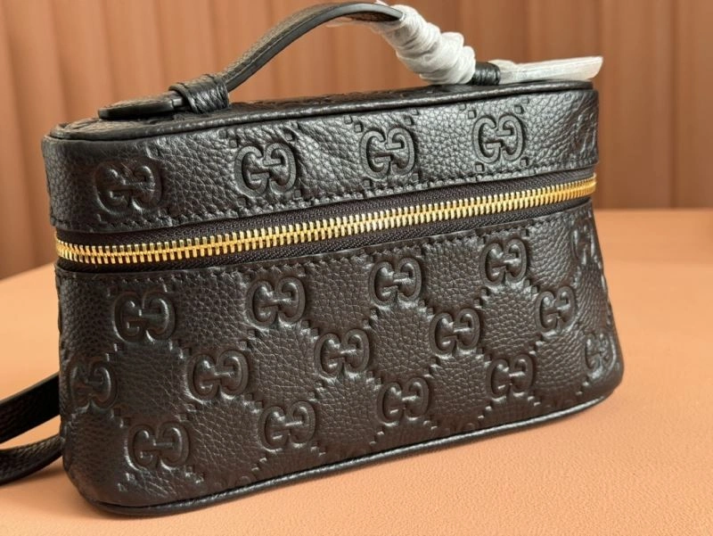 Gucci Cosmetic Bags DailyWear 64859