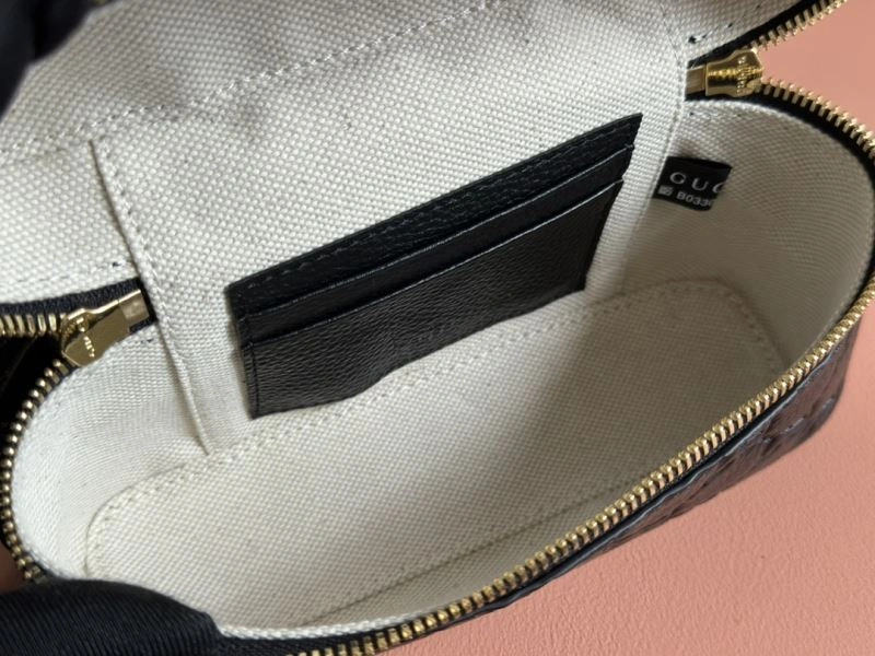 Gucci Cosmetic Bags DailyWear 64859