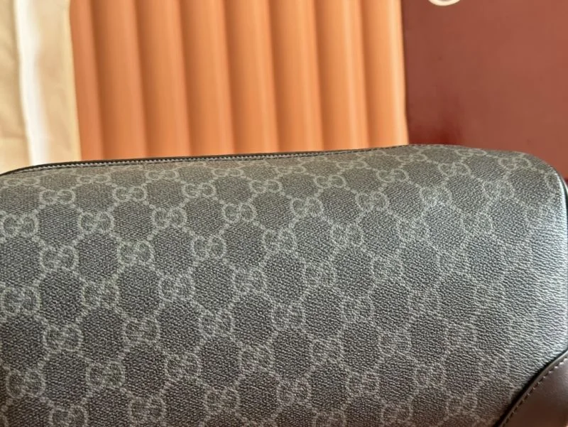Gucci Cosmetic Bags UrbanChic 49991