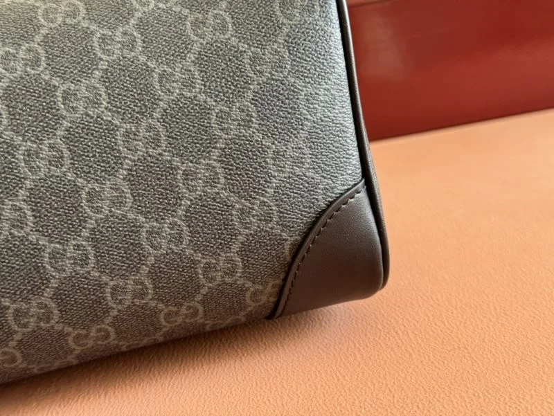 Gucci Cosmetic Bags UrbanChic 49991