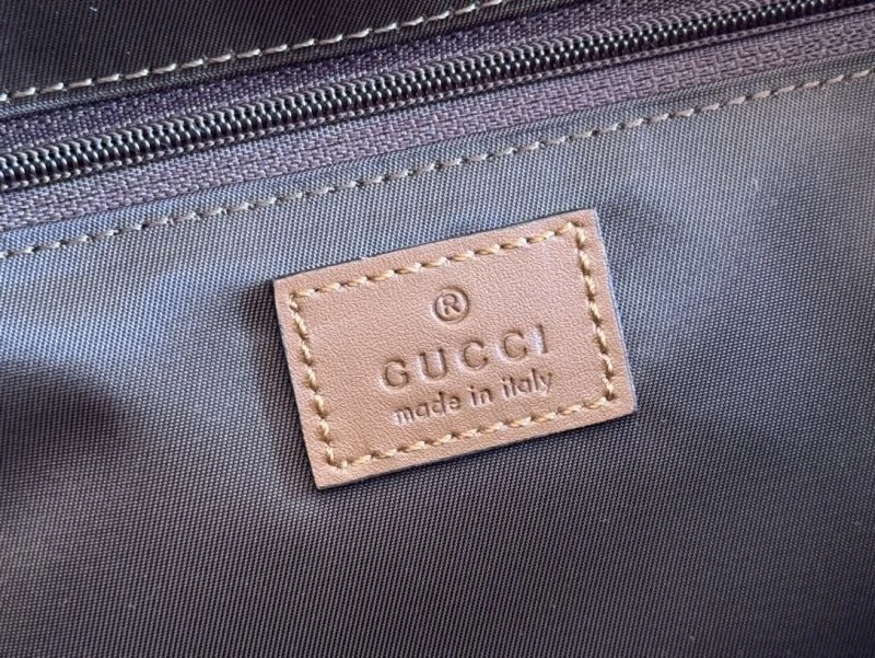 Gucci Cosmetic Bags Thermal 50008
