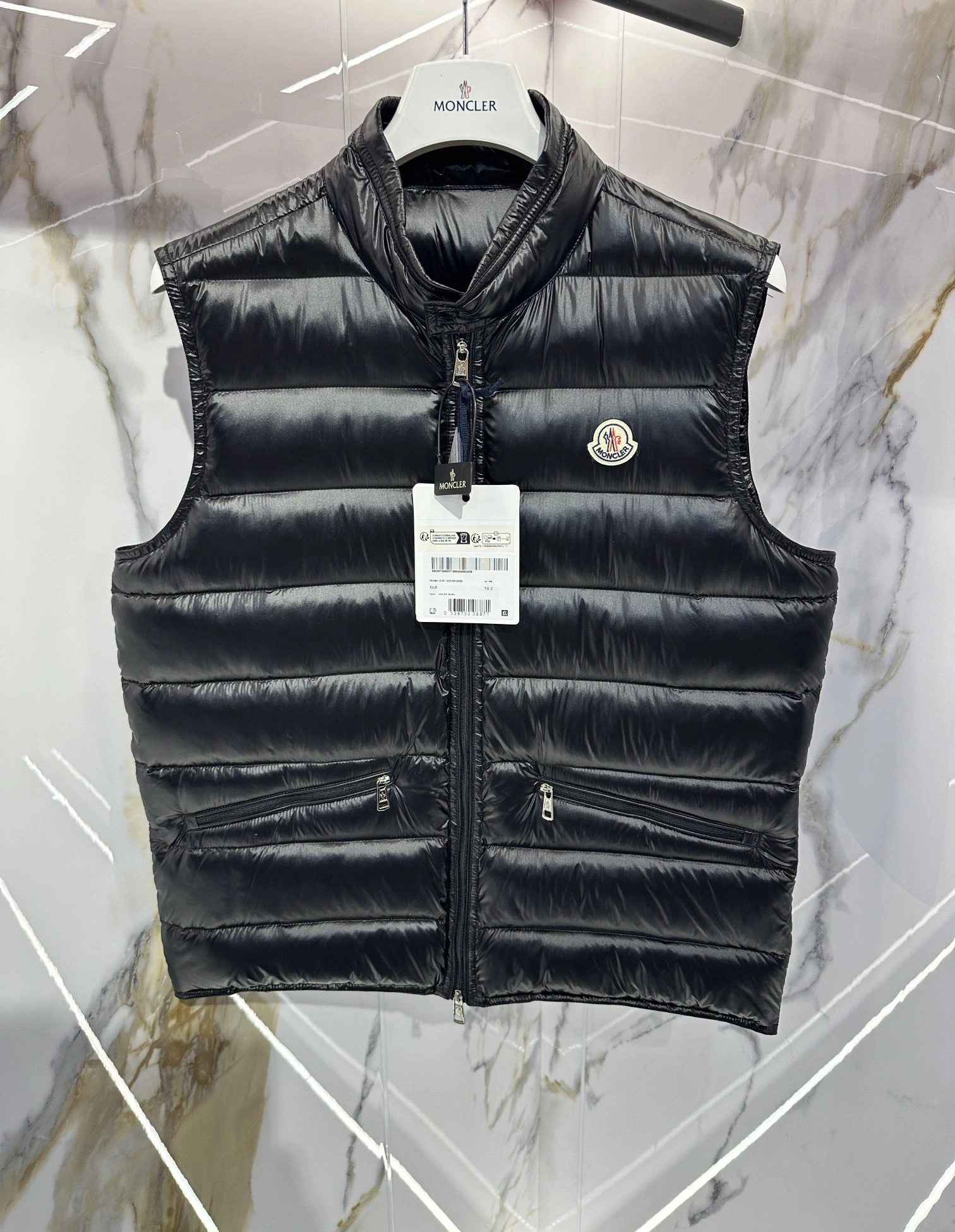 Gucci Down Jackets Snug 129171