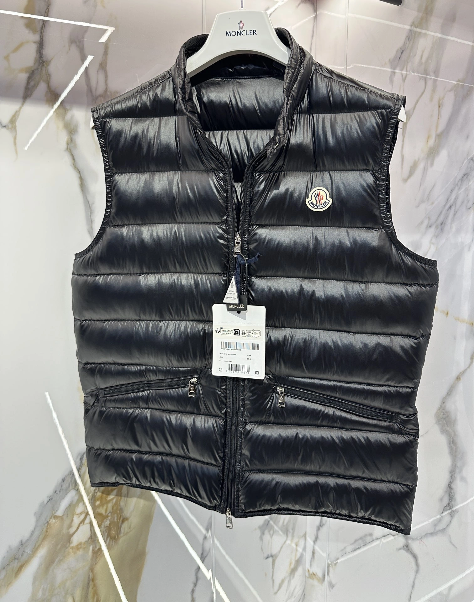 Gucci Down Jackets Snug 129171