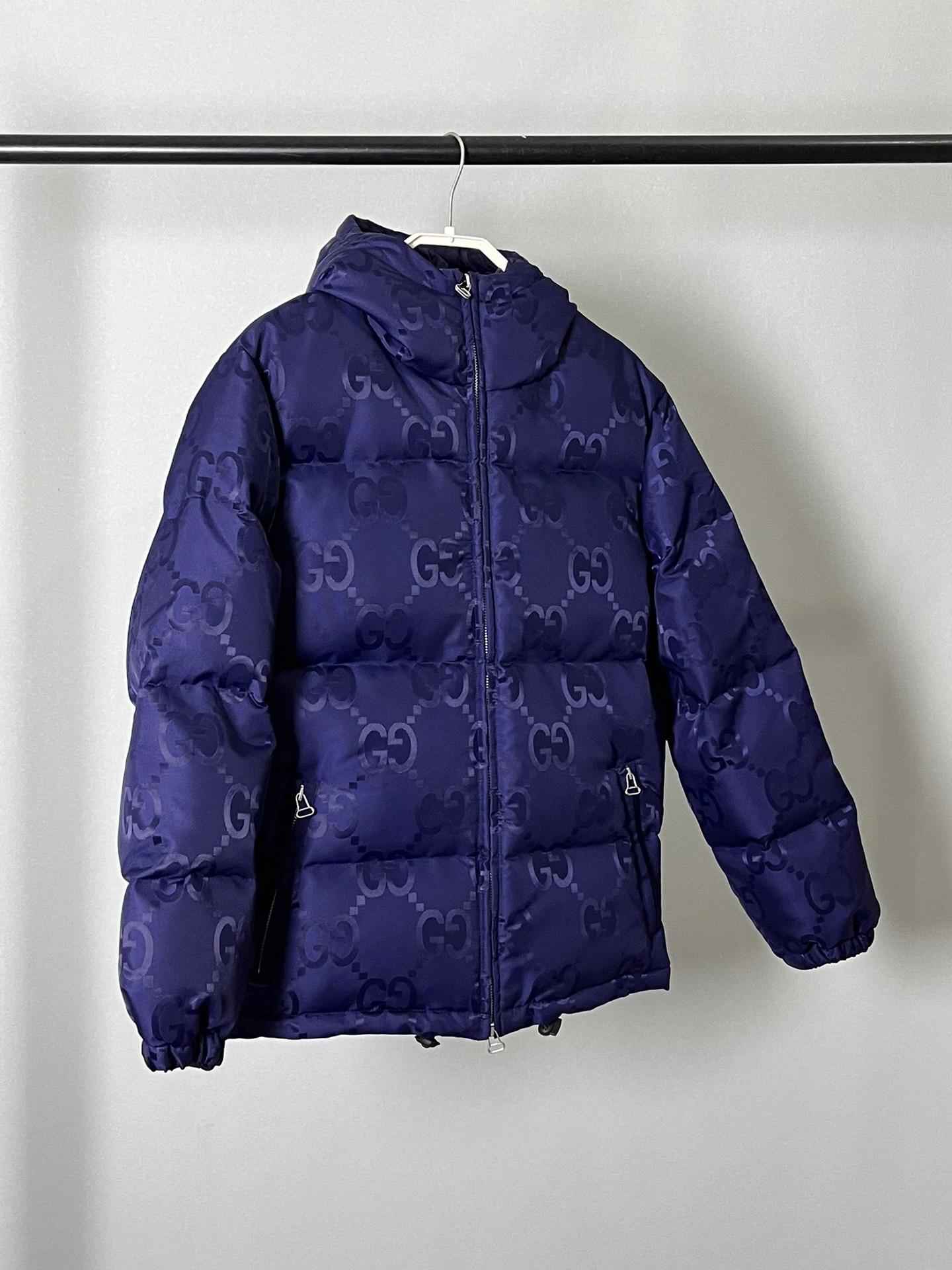 Classic Gucci Down Jackets 129154