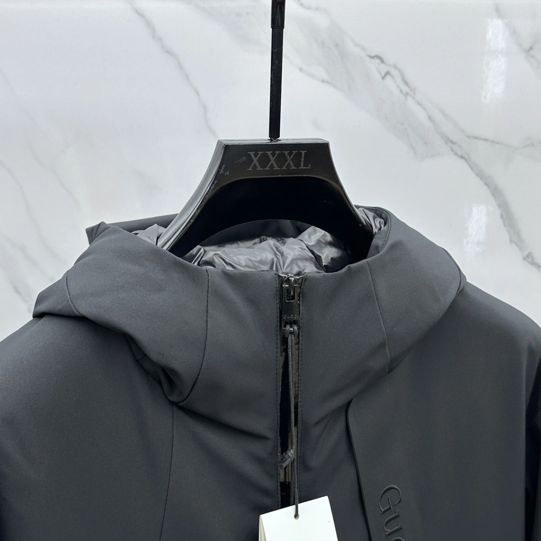Flexible Gucci Down Jackets 129158