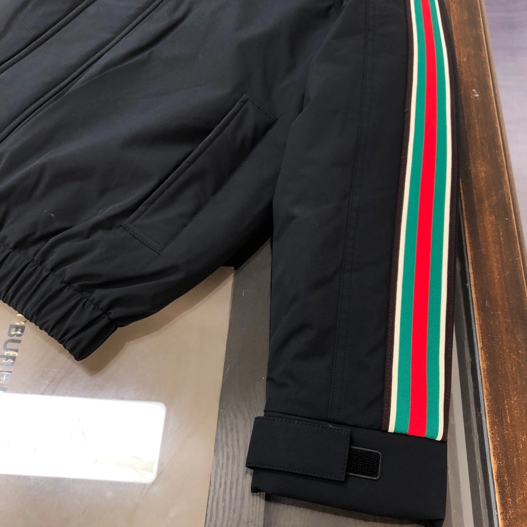 NewStyle Gucci Down Jackets 129152