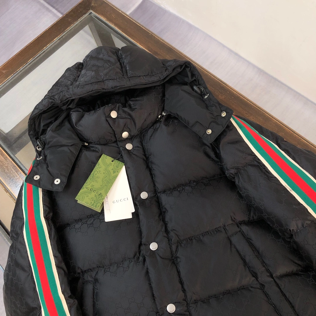 Gucci Down Jackets Trendsetting 129144