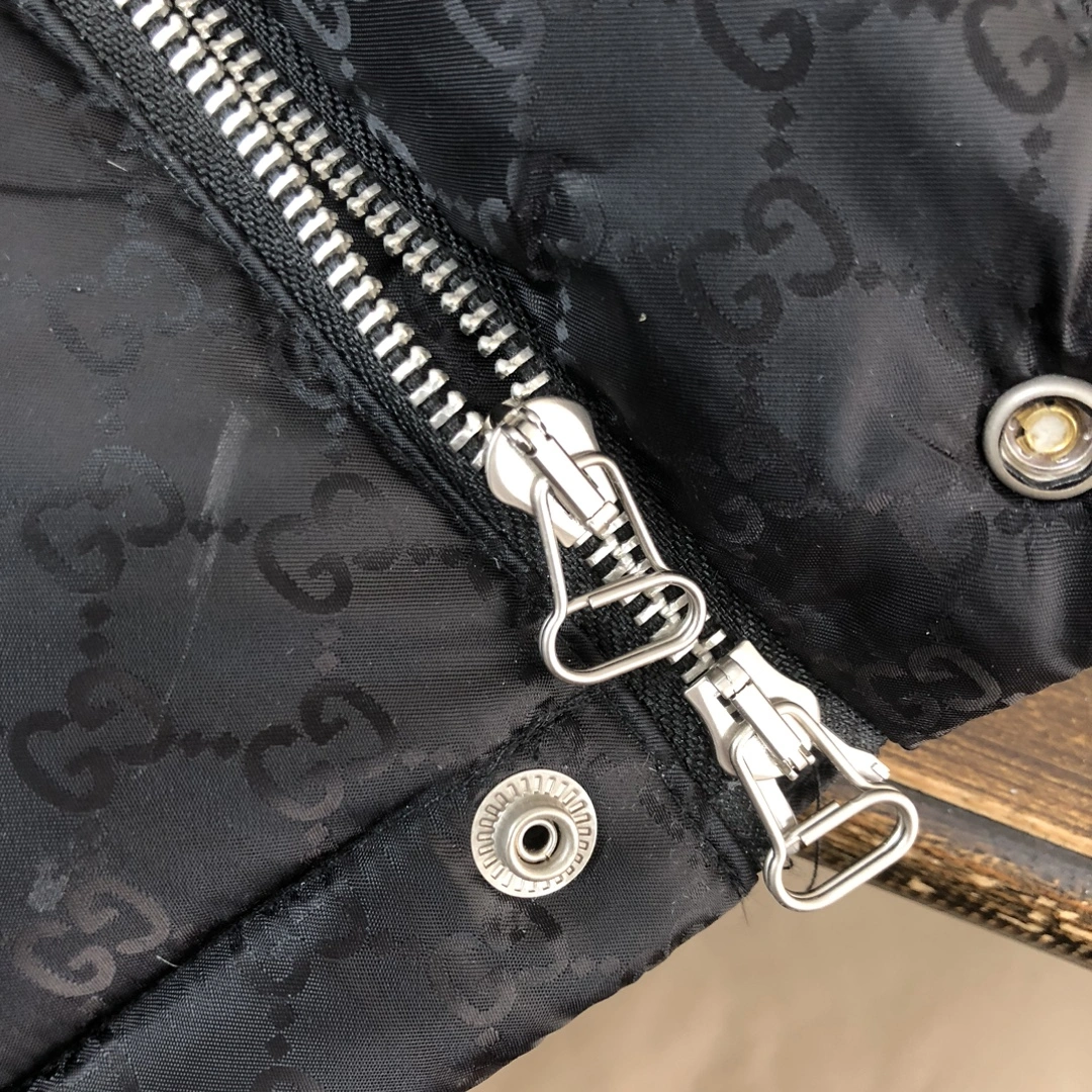 Gucci Down Jackets Trendsetting 129144