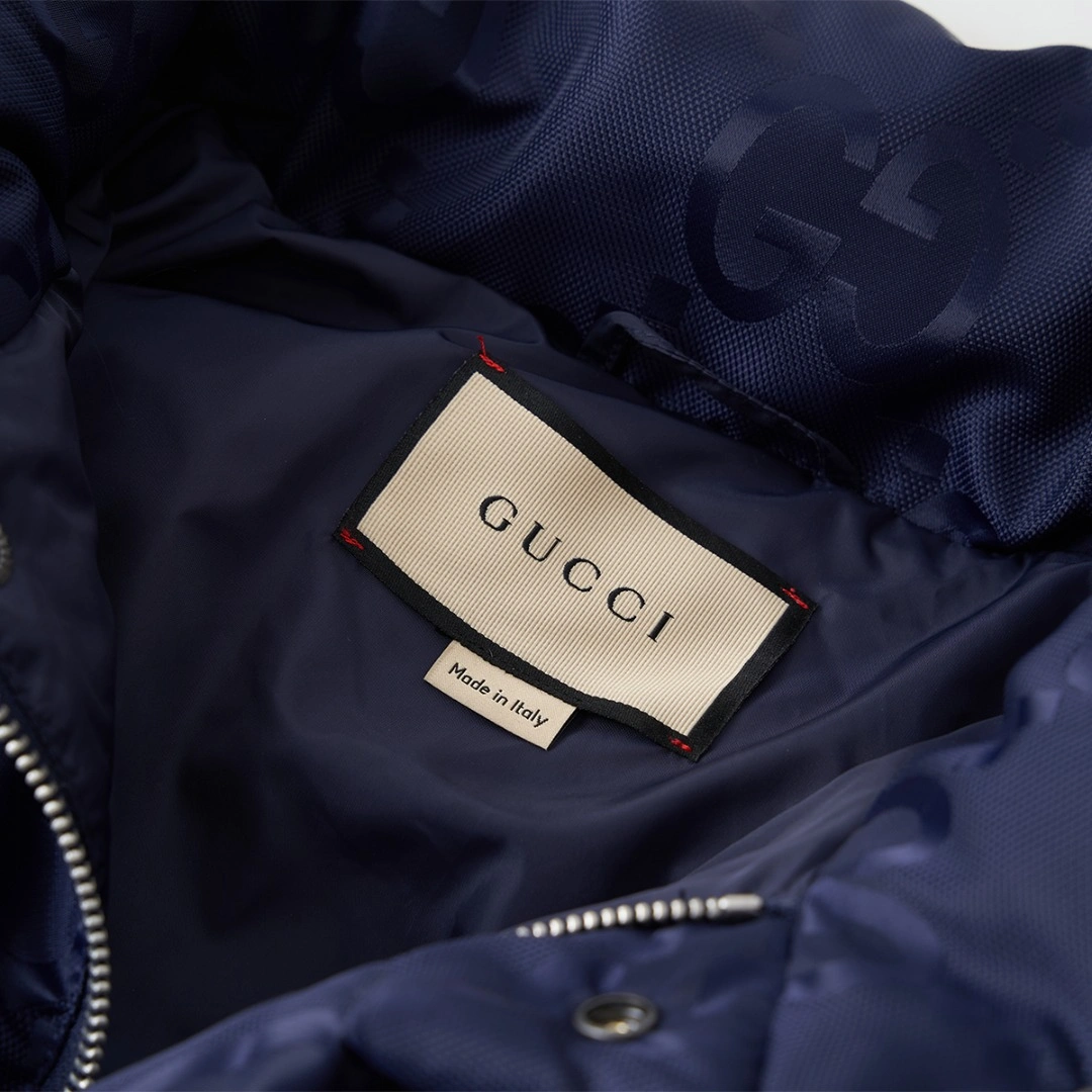WaterResistant Gucci Down Jackets 129143
