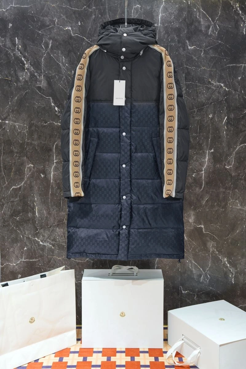 Seasonal Gucci Down Jackets 129107