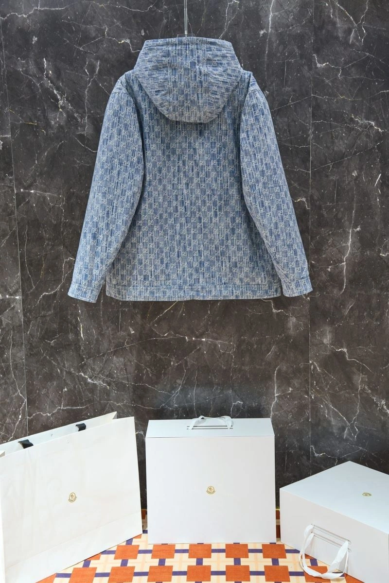 ZipUp Gucci Down Jackets 129097
