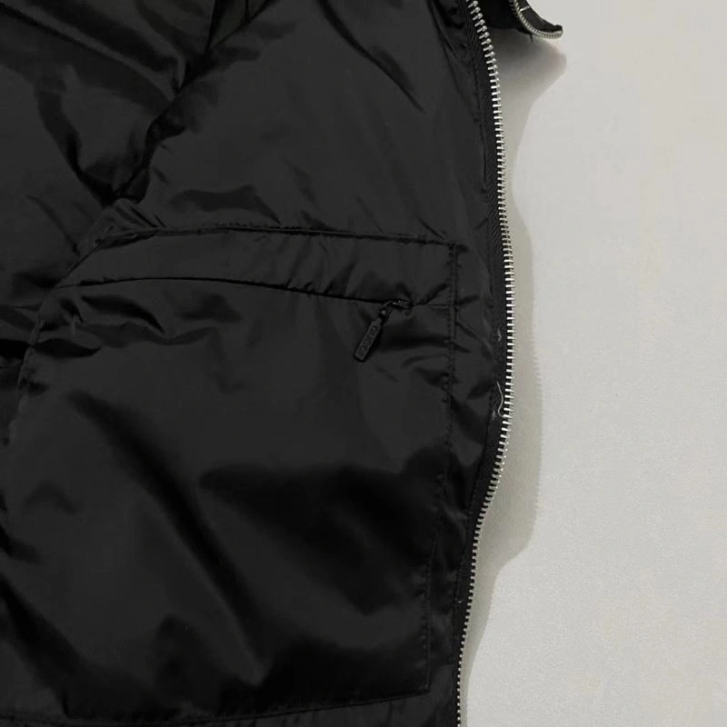 Cozy Gucci Down Jackets 129073