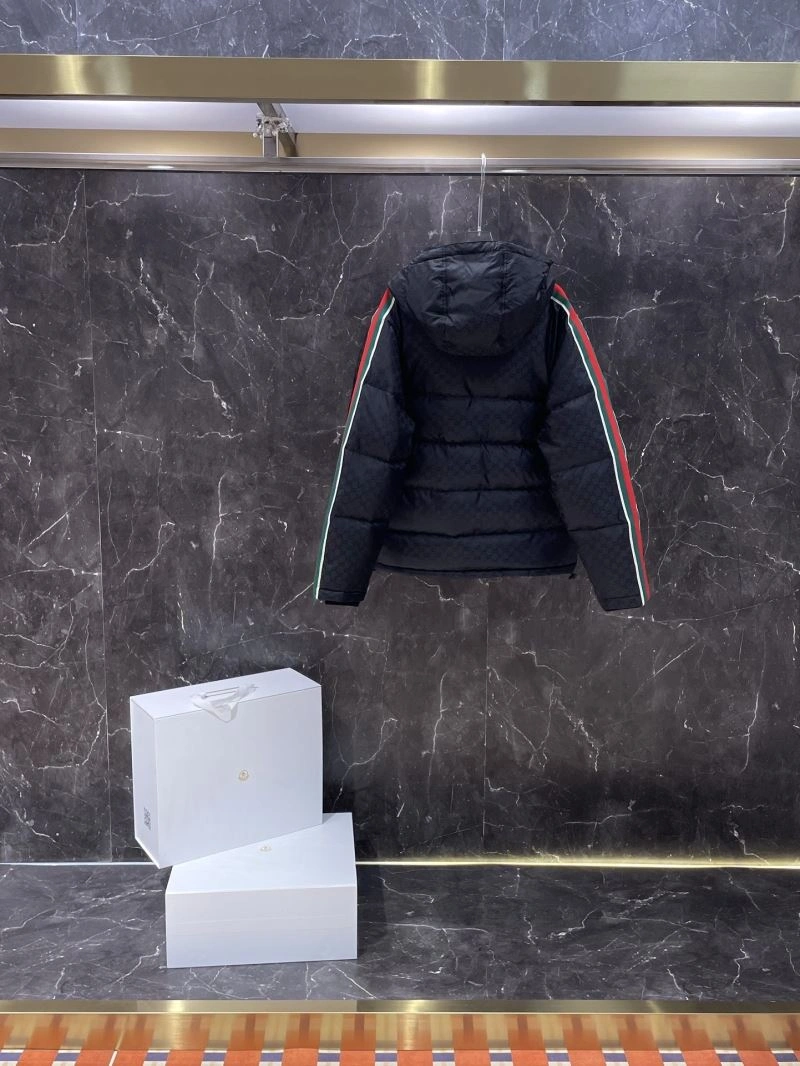 Effortless Gucci Down Jackets 129001