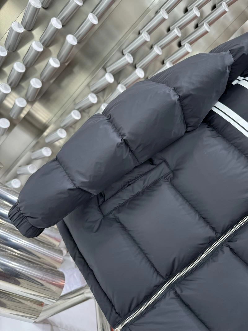 Neat Gucci Down Jackets 128988