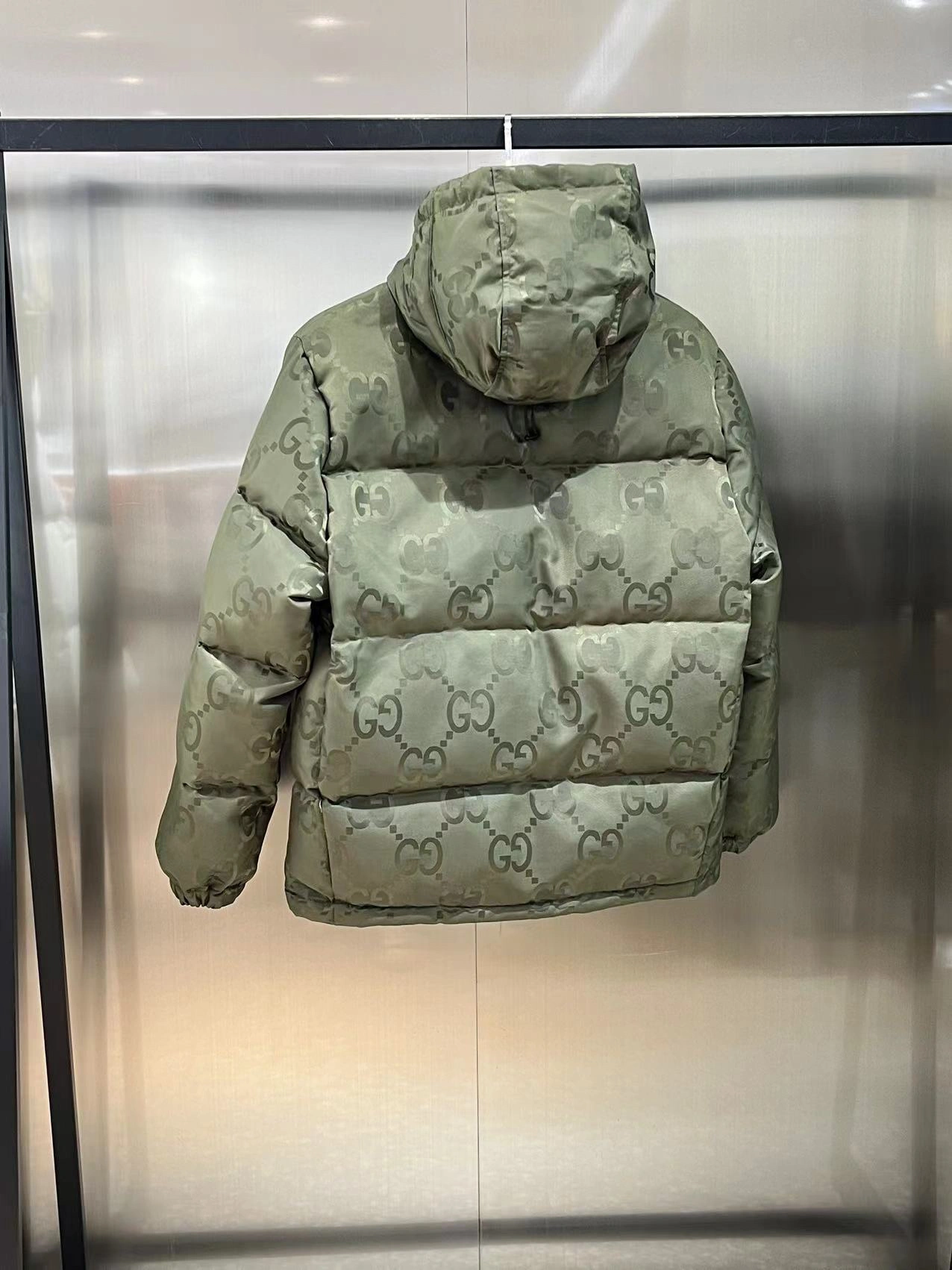 Gucci Down Jackets Affordable 129141