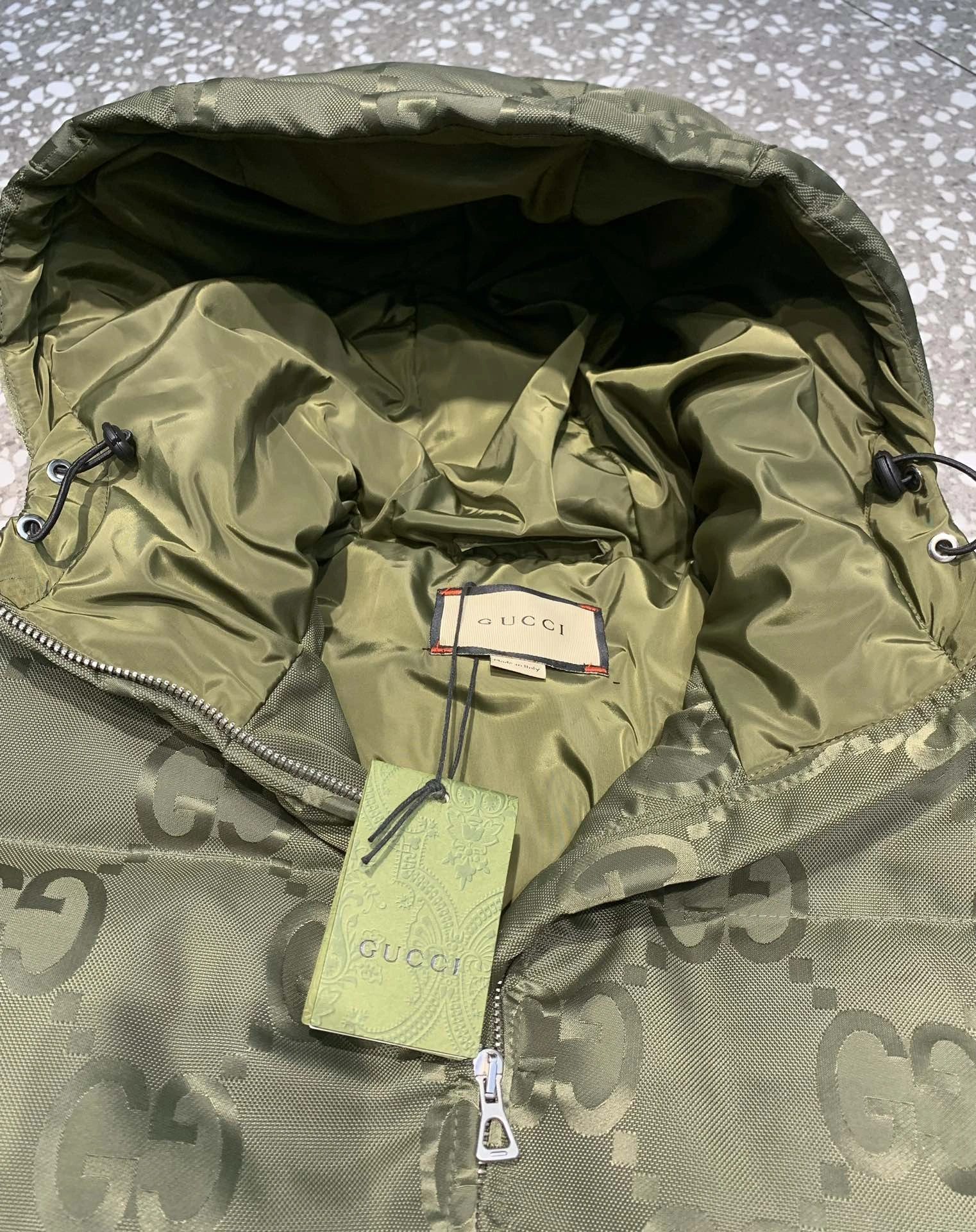 Gucci Down Jackets Affordable 129141