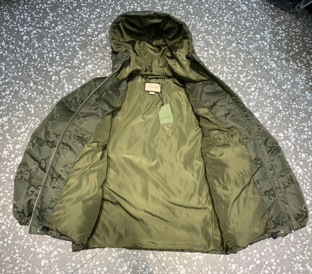 Gucci Down Jackets Affordable 129141