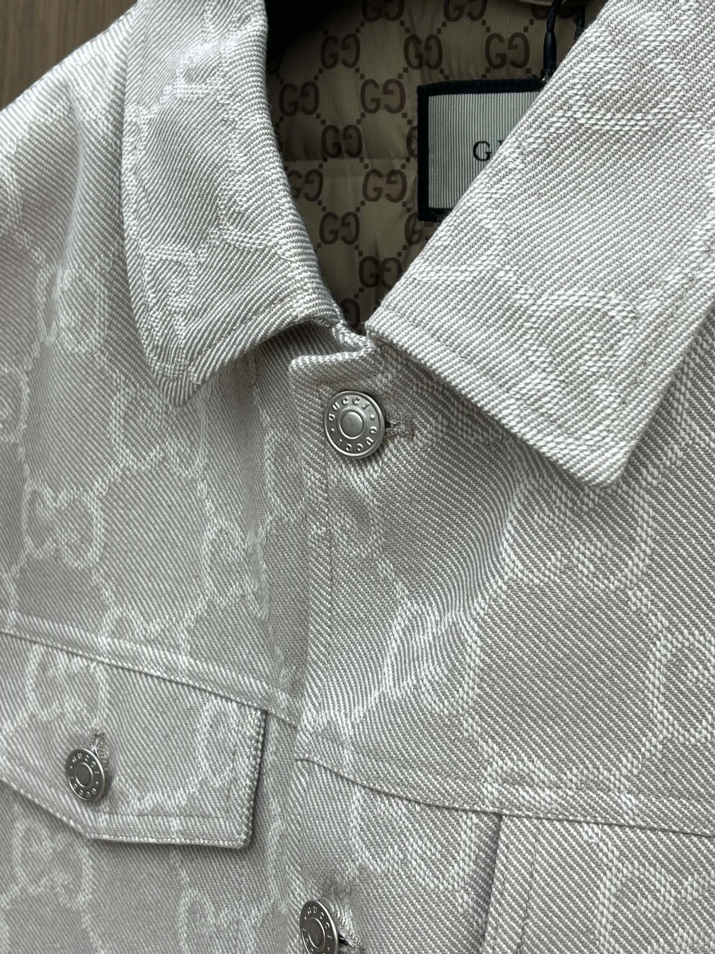 Gucci Down Jackets Seasonal 129132