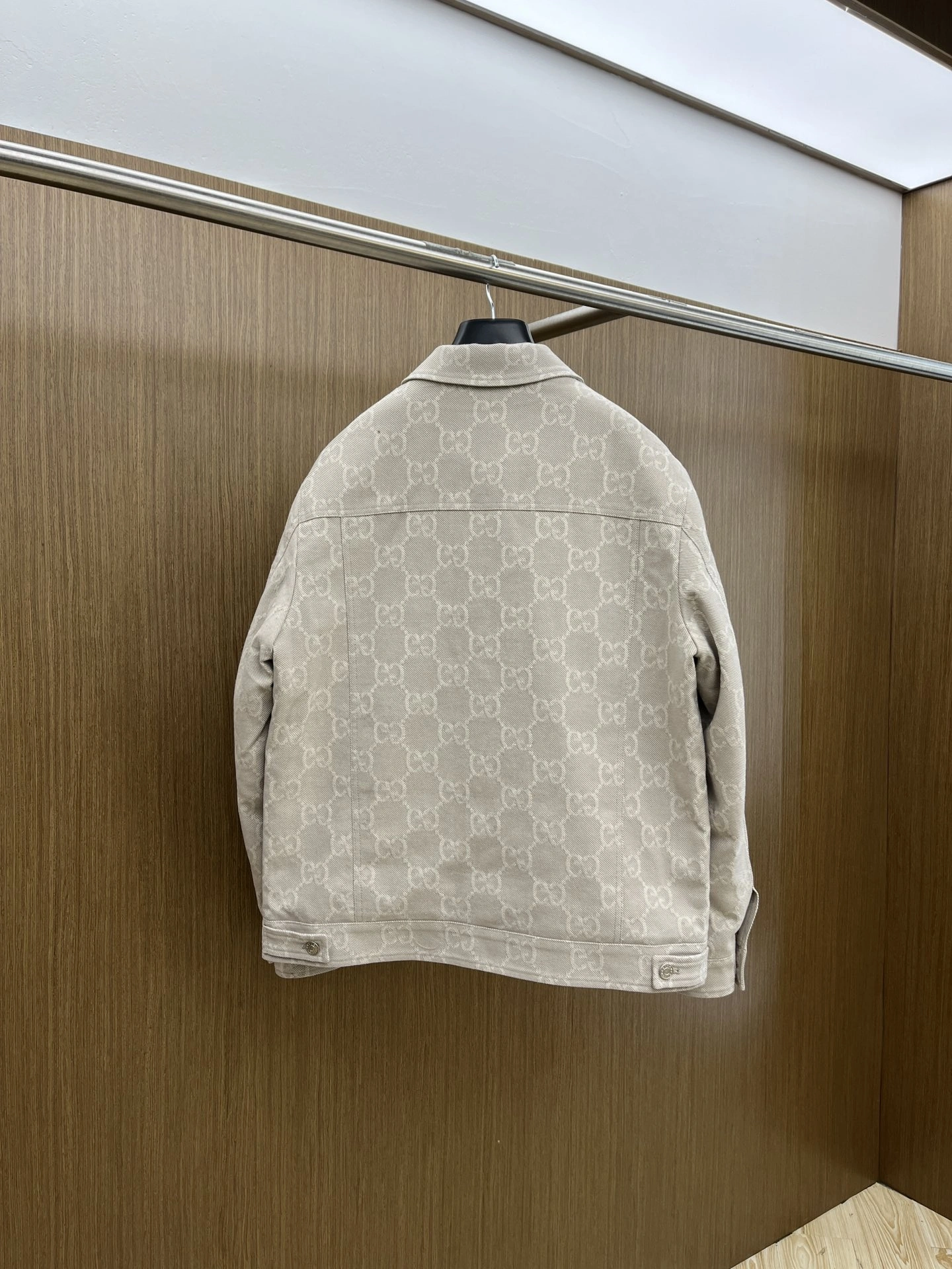 Gucci Down Jackets Seasonal 129132