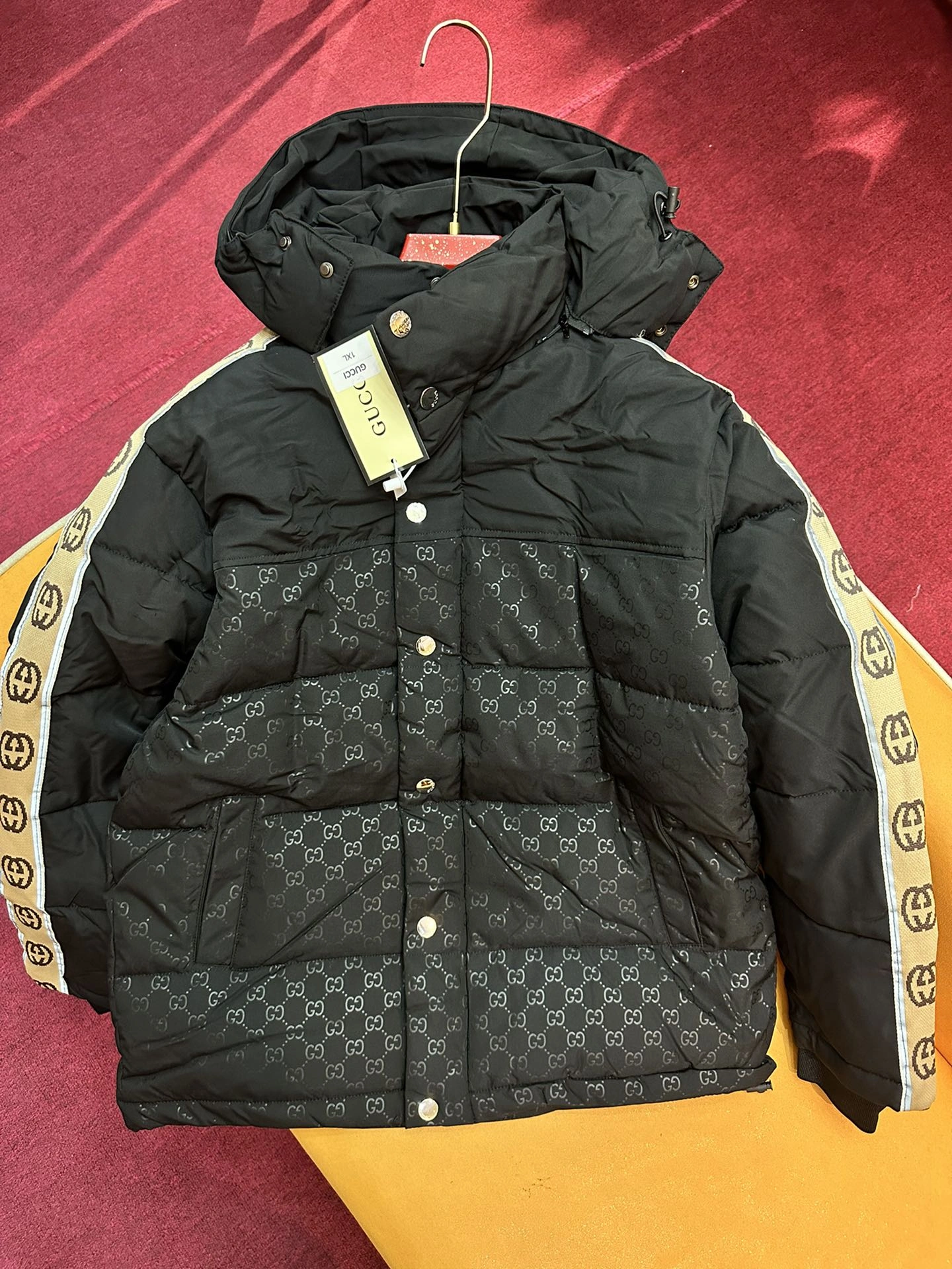 Gucci Down Jackets WaterResistant 129139