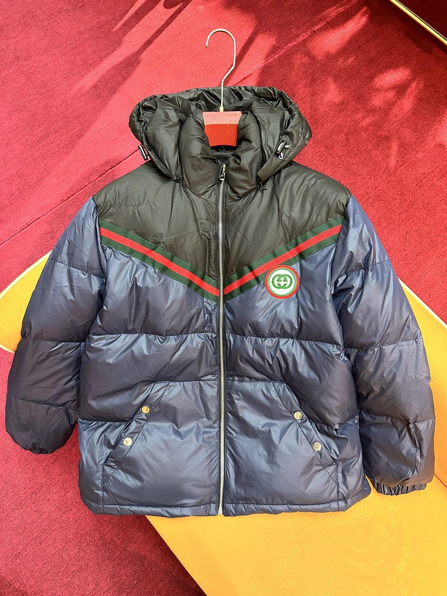 Gucci Down Jackets Affordable 129121