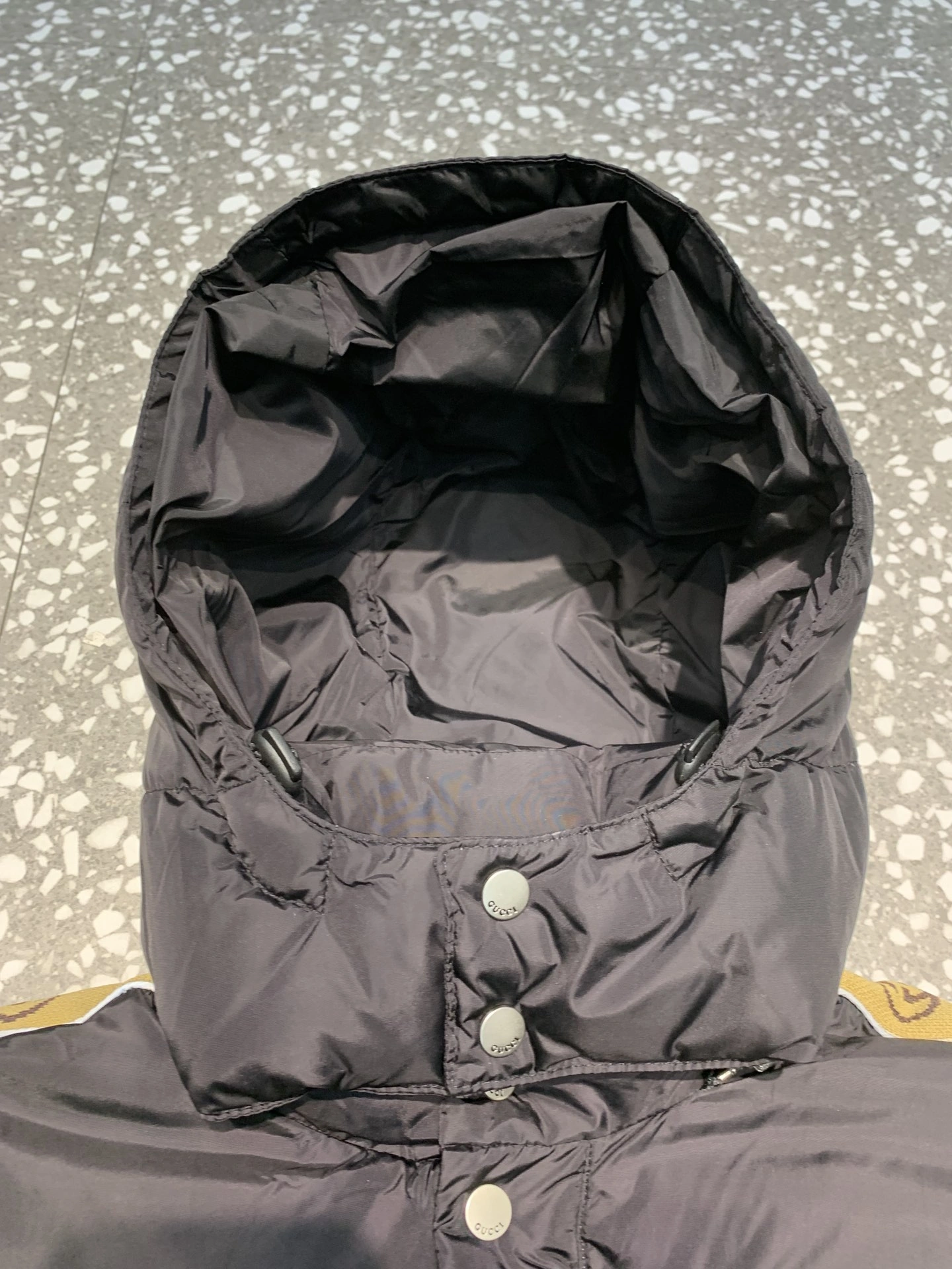 Gucci Down Jackets ZipUp 129130