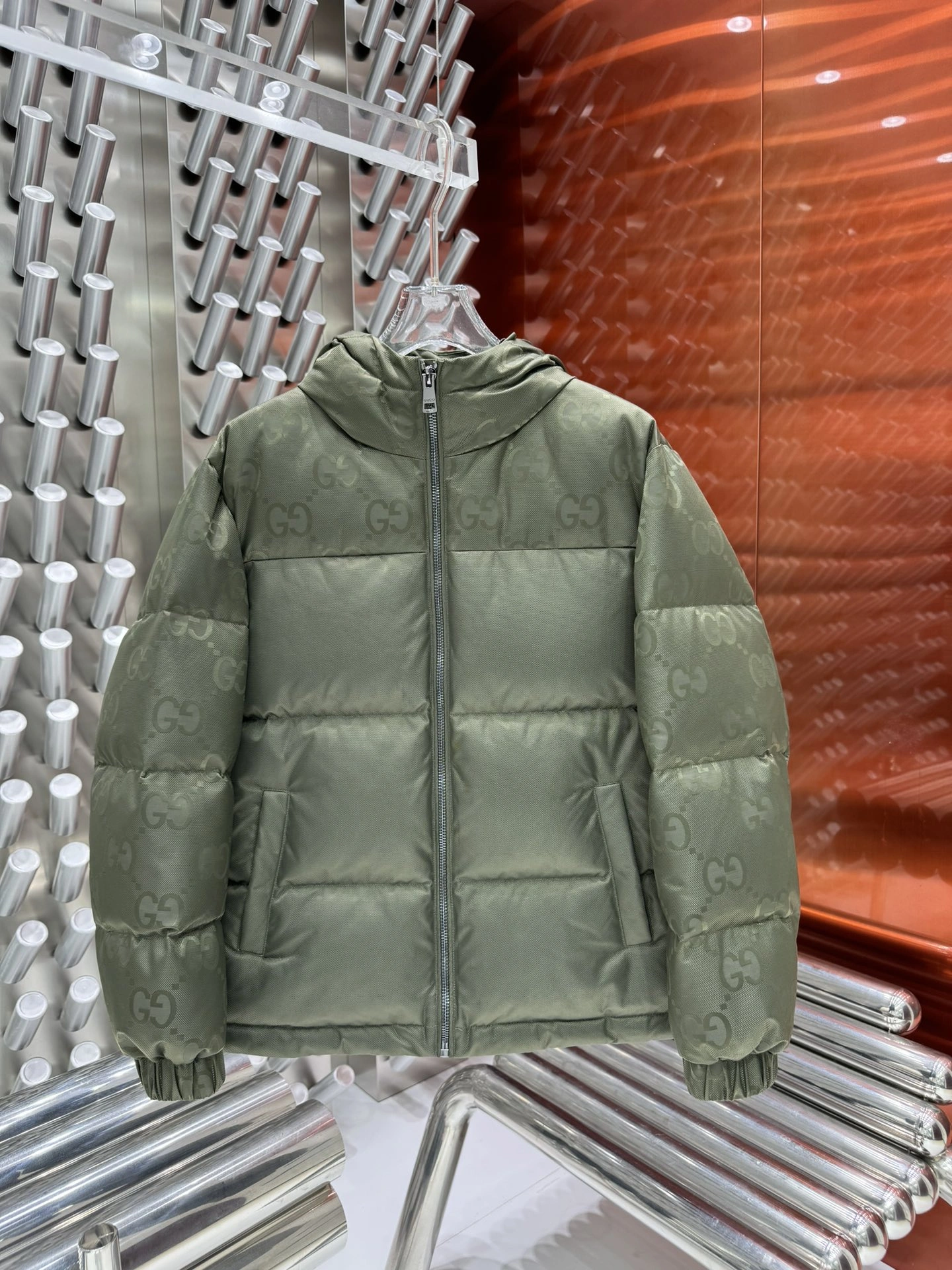 Gucci Down Jackets Snug 129126