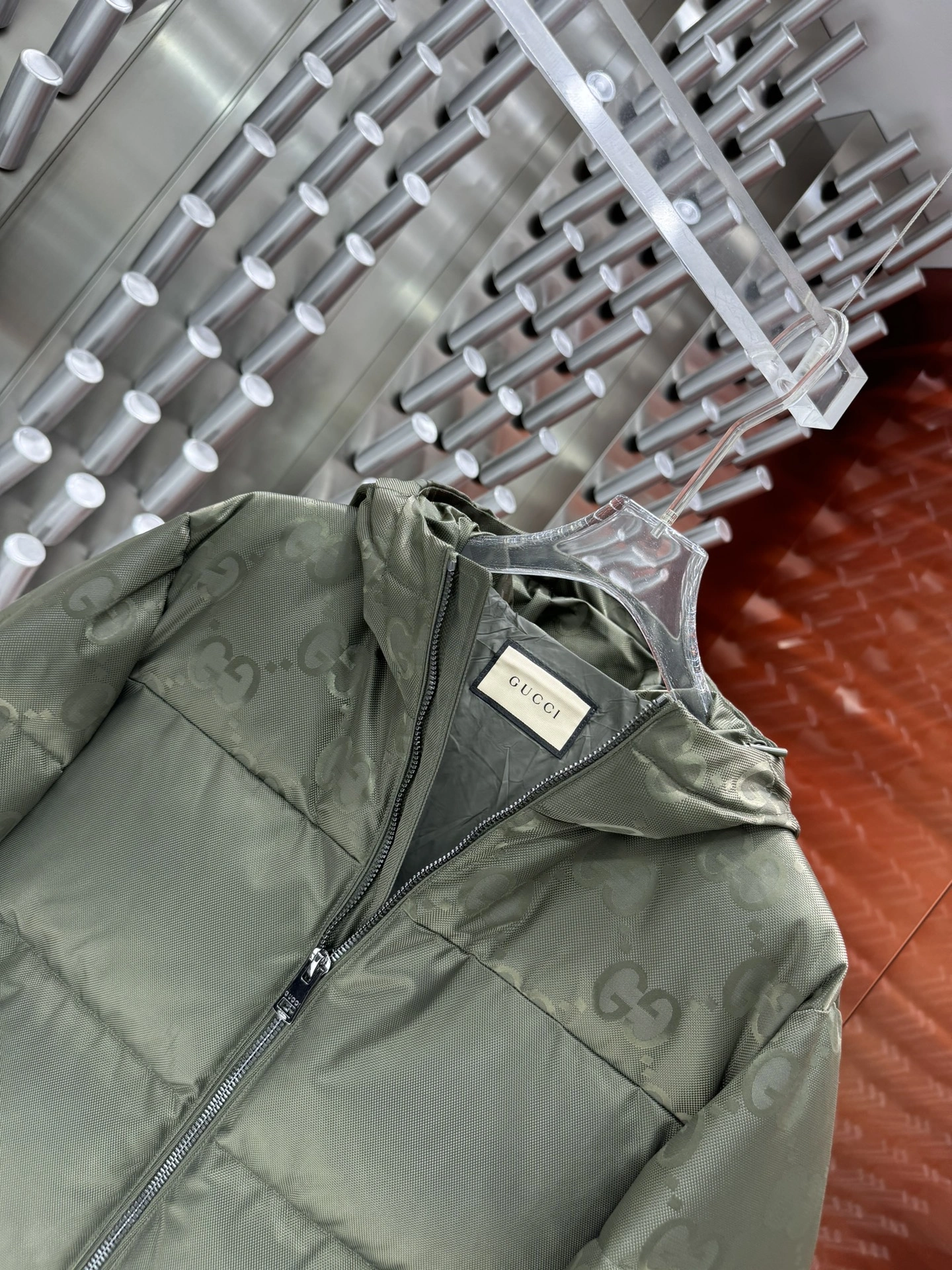 Gucci Down Jackets Snug 129126
