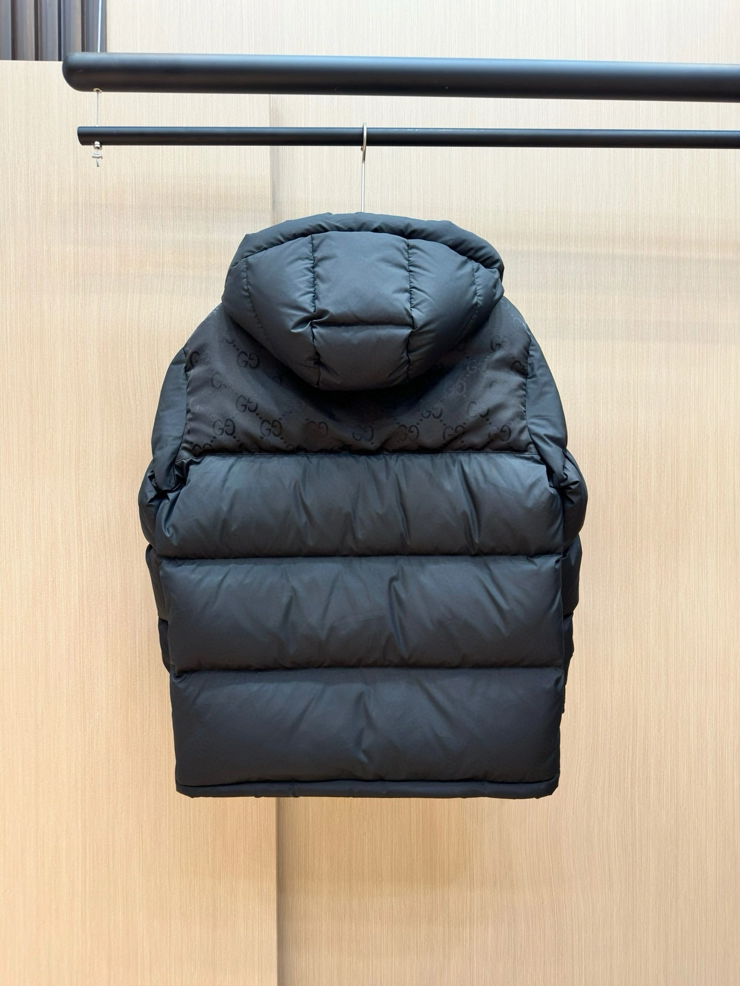 Effortless Gucci Down Jackets 129138