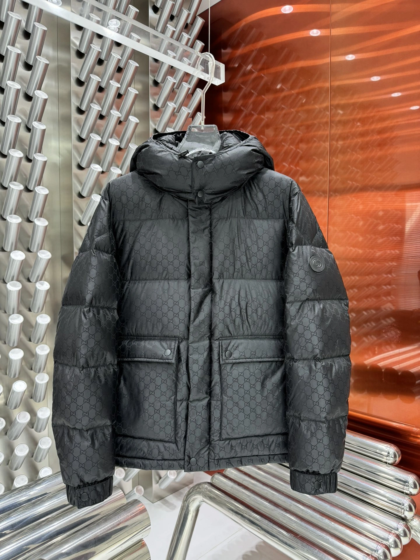 Gucci Down Jackets Contemporary 129122