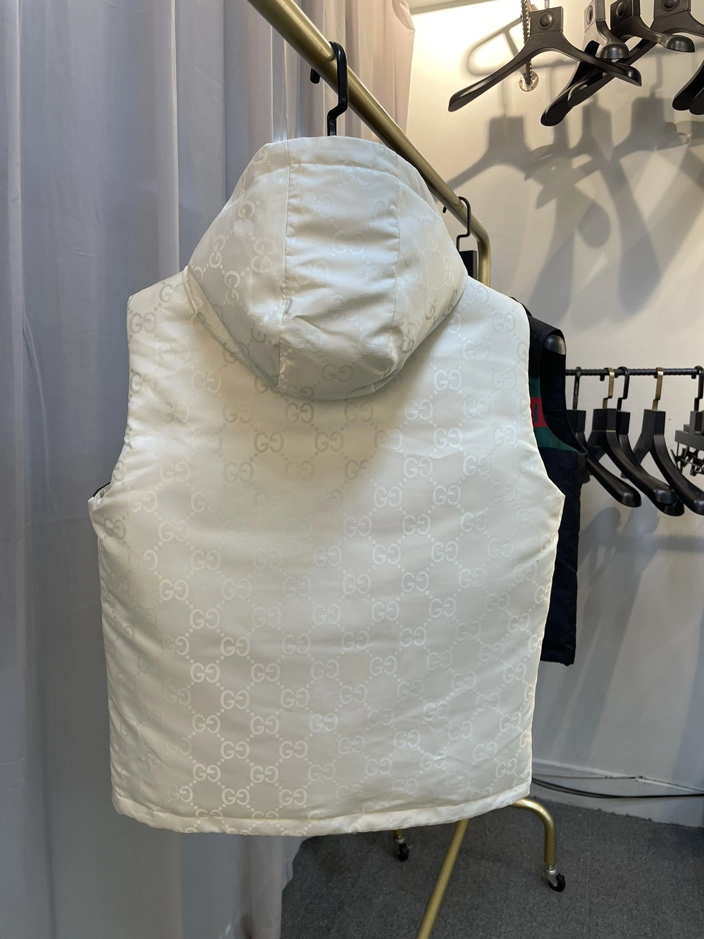 Comfortable Gucci Down Jackets 129118